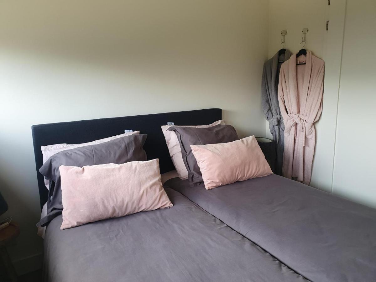 Een Klein Appartementje Zonder Keuken In Het Centrum Sleep At Hamtingh'S Hilvarenbeek Kültér fotó